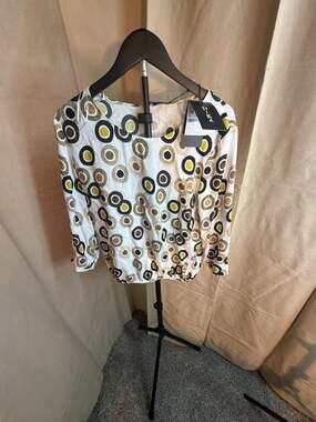 Dika Geometric Circle Print Long Sleeve Blouse